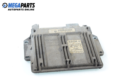 Компютър двигател за Renault Clio II Hatchback (09.1998 - 09.2005) 1.2 (BB0A, BB0F, BB10, BB1K, BB28, BB2D, BB2H, CB0A...), 58 к.с., № 7700868294