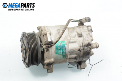 Компресор климатик за Volkswagen Polo Hatchback III (10.1999 - 10.2001) 1.4, 60 к.с., № 6N0820803B