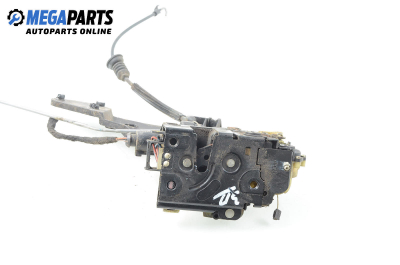 Брава на врата за Volkswagen Jetta IV Sedan (07.1999 - 12.2005), позиция: задна, дясна