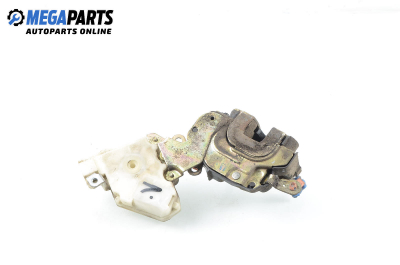 Брава на врата за Nissan Almera II Hatchback (01.2000 - 12.2006), позиция: лява