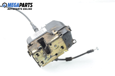 Брава на врата за Nissan Primera Sedan III (01.2002 - 06.2007), позиция: задна, дясна