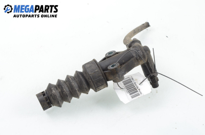 Долна помпа за съединител за Fiat Punto Grande Punto (06.2005 - 07.2012)