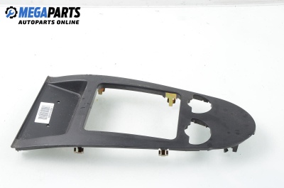 Централна конзола за Mercedes-Benz SLK-Class Cabrio (R171) (03.2004 - 02.2011)