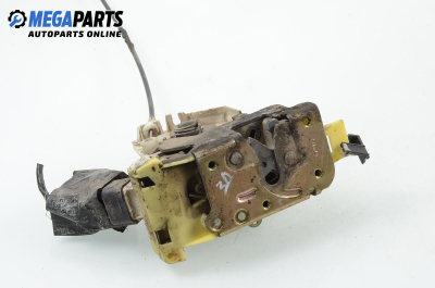 Брава на врата за Ford Focus I Estate (02.1999 - 12.2007), позиция: задна, дясна