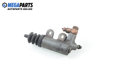 Долна помпа за съединител за Toyota Yaris Hatchback I (01.1999 - 12.2005)