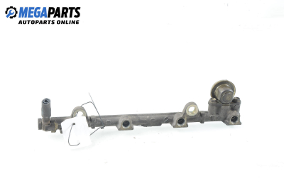 Бензинова рейка за Toyota Avensis Liftback I (09.1997 - 02.2003) 1.6 (AT220), 110 к.с.