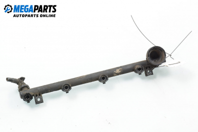 Бензинова рейка за Renault Scenic I Minivan (09.1999 - 07.2010) 1.4 16V (JA0D, JA1H, Ja0W, JA10), 95 к.с.