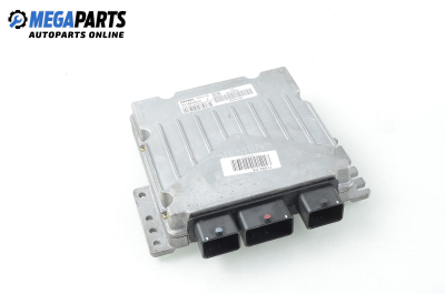 Компютър двигател за Citroen C5 I Sedan (03.2001 - 03.2005) 2.0 16V HPi (DCRLZB), 140 к.с., № S118230012F