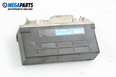 Компютър ABS за Mercedes-Benz C-Class Sedan (W202) (03.1993 - 05.2000), № Bosch 0 265 101 040