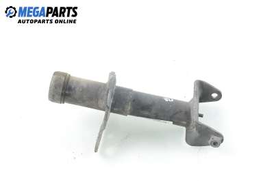 Буфер предна броня за Volkswagen Passat Sedan B5 (08.1996 - 12.2001), седан, позиция: предна, дясна