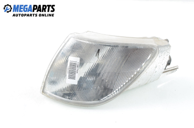 Мигач за Peugeot 306 Hatchback (01.1993 - 10.2003), хечбек, позиция: лява