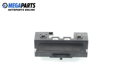 Часовник за Renault Megane II Hatchback (07.2001 - 10.2012)