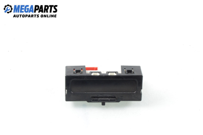 Часовник за Renault Megane II Hatchback (07.2001 - 10.2012)