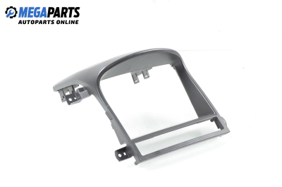 Централна конзола за Chevrolet Captiva SUV (06.2006 - ...)