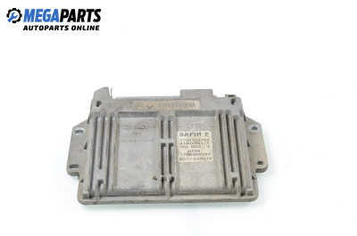 Компютър двигател за Renault Clio II Hatchback (09.1998 - 09.2005) 1.2 (BB0A, BB0F, BB10, BB1K, BB28, BB2D, BB2H, CB0A...), 58 к.с., № 7700868294