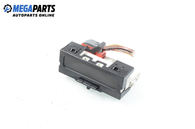 Часовник за Renault Megane II Hatchback (07.2001 - 10.2012)