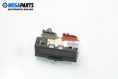 Часовник за Renault Clio II Hatchback (09.1998 - 09.2005), № Siemens s