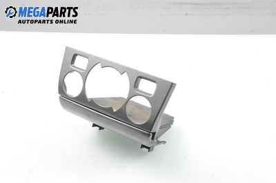 Централна конзола за Peugeot 308 Hatchback I (09.2007 - 12.2016)