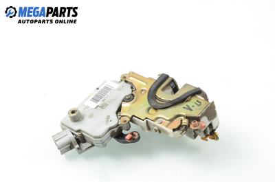 Брава на врата за Nissan Primera Sedan II (06.1996 - 12.2001), позиция: предна, лява