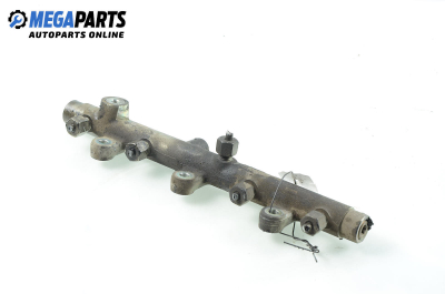 Горивна рейка за Citroen C5 I Break (06.2001 - 08.2004) 2.0 HDi, 109 к.с.