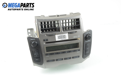 CD плеър за Toyota Yaris Hatchback II (01.2005 - 12.2014)