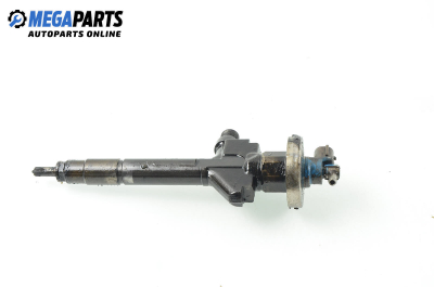 Дюза дизел за Mazda 6 Station Wagon I (08.2002 - 12.2007) 2.0 DI, 121 к.с., № Denso 5031 13H50A