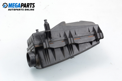 Филтърна кутия за Ford Mondeo III Hatchback (10.2000 - 03.2007) 1.8 16V