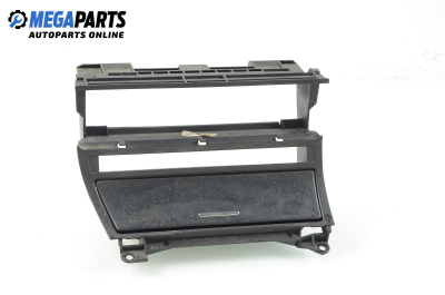 Пепелник за BMW 3 Series E46 Touring (10.1999 - 06.2005)