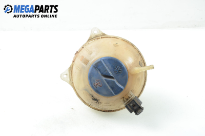 Казанче за антифриз за Volkswagen Polo Hatchback III (10.1999 - 10.2001) 1.4, 60 к.с.