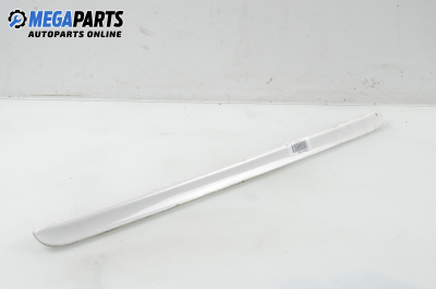 Външни лайсни за Mercedes-Benz C-Class Sedan (W202) (03.1993 - 05.2000), седан, позиция: задна