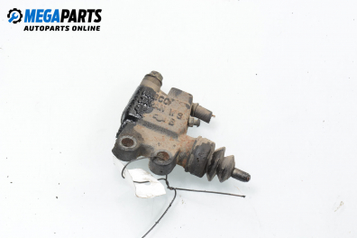 Долна помпа за съединител за Nissan Almera II Sedan (06.2000 - 12.2006)