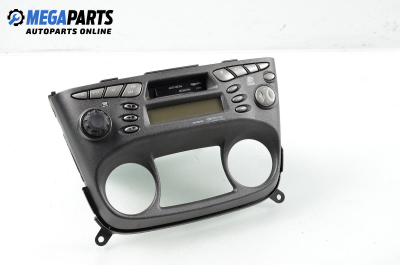 Автокасетофон за Nissan Almera II Hatchback (01.2000 - 12.2006)