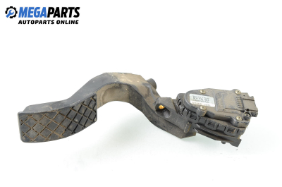 Педал газ за Volkswagen Passat III Variant B5 (05.1997 - 12.2001), № 8D1721523