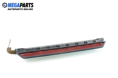 Трети стоп за Volkswagen Passat Variant B5 (05.1997 - 12.2001), комби