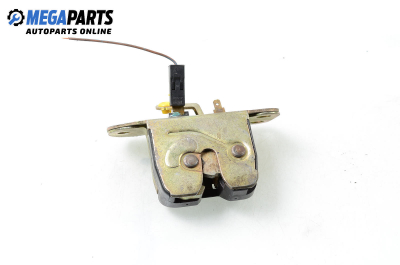 Брава заден капак за Volvo V40 Estate (07.1995 - 06.2004), комби, позиция: задна