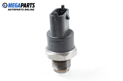 Датчик за налягане на горивото за Renault Scenic II Minivan (06.2003 - 07.2010), № BOSCH 0 281 002 720
