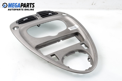 Централна конзола за Citroen Xsara Picasso (09.1999 - 06.2012)