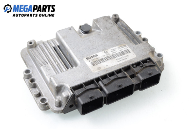 Компютър двигател за Renault Scenic II Minivan (06.2003 - 07.2010) 1.9 dCi (JM0G, JM12, JM1G, JM2C), 120 к.с., № BOSCH 0 281 011 776