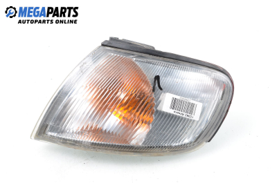 Мигач за Nissan Almera I Sedan (07.1995 - 09.2000), седан, позиция: лява