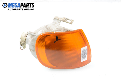 Мигач за Volkswagen Polo Hatchback II (10.1994 - 10.1999), хечбек, позиция: дясна