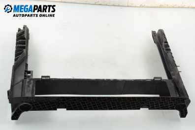 Стойка на радиатора за BMW 5 Series E60 Sedan E60 (07.2003 - 03.2010) 525 d, 177 к.с.