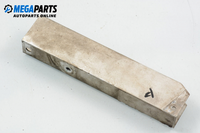 Буфер предна броня за BMW 7 Series F02 (02.2008 - 12.2015), седан, позиция: предна, дясна