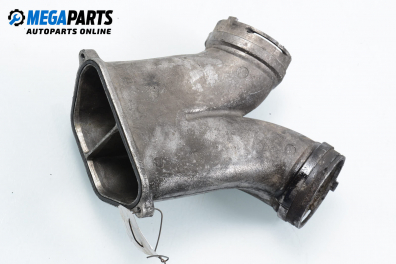 Въздуховод всмукателен колектор за Audi A8 Sedan I (03.1994 - 12.2002) 3.3 TDI quattro, 224 к.с.