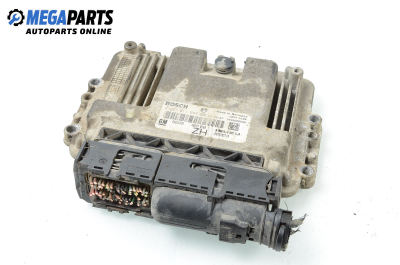 Компютър двигател за Opel Astra H Estate (08.2004 - 05.2014) 1.7 CDTI, 101 к.с., № Bosch 0 281 011 943