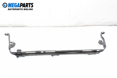 Греда под  радиатор за Ford Focus II Hatchback (07.2004 - 09.2012), хечбек