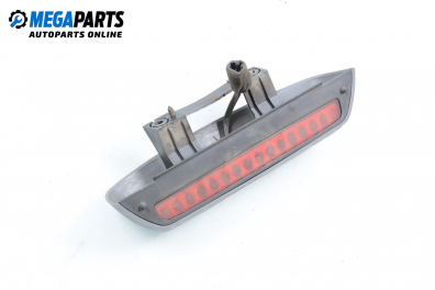 Трети стоп за Kia Carens II Minivan (07.2002 - 05.2006), миниван