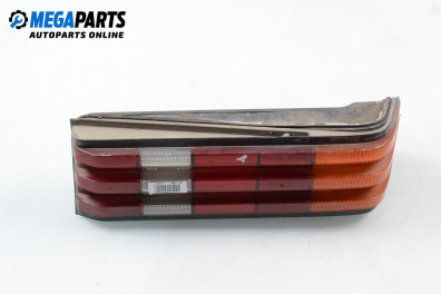 Стоп за Mercedes-Benz 190 Sedan (W201) (10.1982 - 08.1993), седан, позиция: дясна