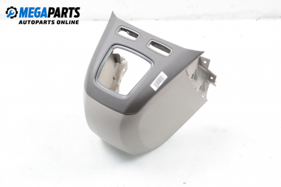 Централна конзола за Fiat Idea Minivan (12.2003 - 12.2010)