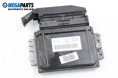 Компютър двигател за Daewoo Tacuma Minivan (09.2000 - 11.2008) 1.6, 105 к.с., № 96487150
