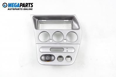 Централна конзола за Peugeot 306 Break (06.1994 - 04.2002)